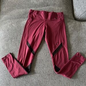 Victoria’s Secret PINK Women’s Wine Leggings with Black Accents